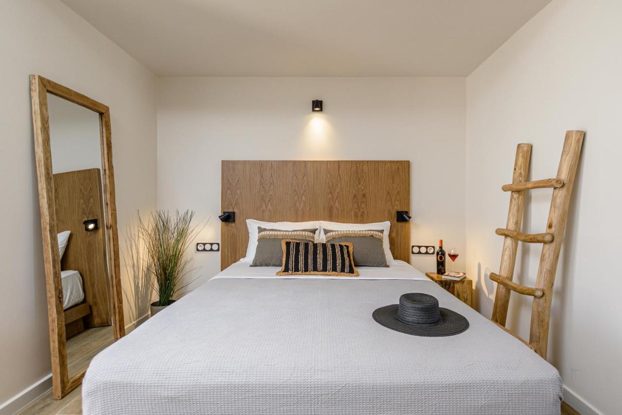 Aparthotel Almi Of Naxos Naxos City Esterno foto
